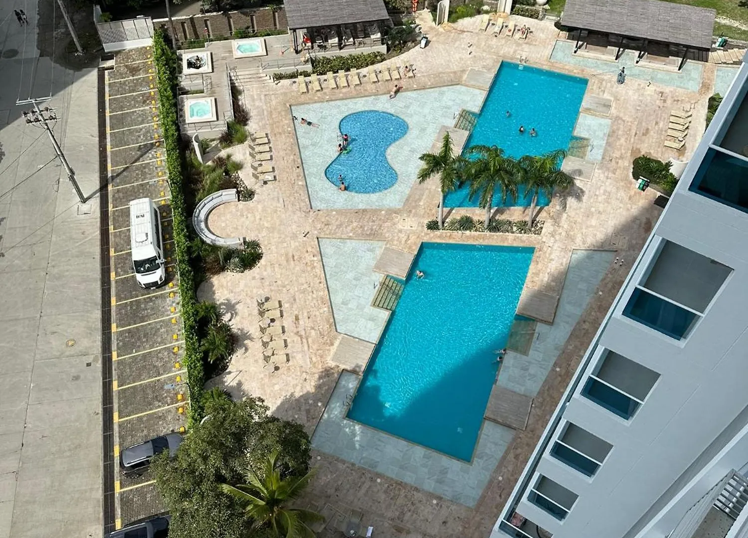 Apto Luxury En Santa Marta Con Vista Al Mar Piscina Y Salida A La Playa