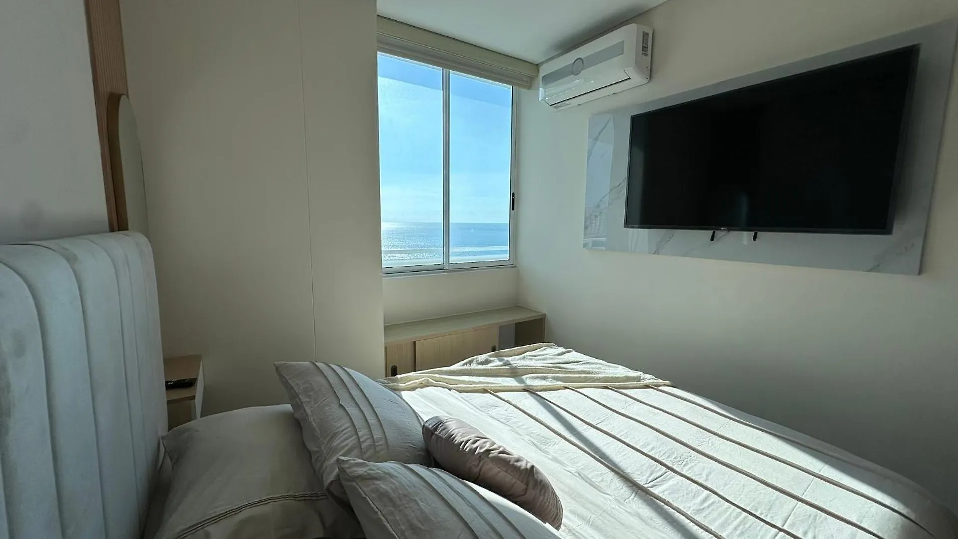 Apto Luxury En Santa Marta Con Vista Al Mar Piscina Y Salida A La Playa Apartman